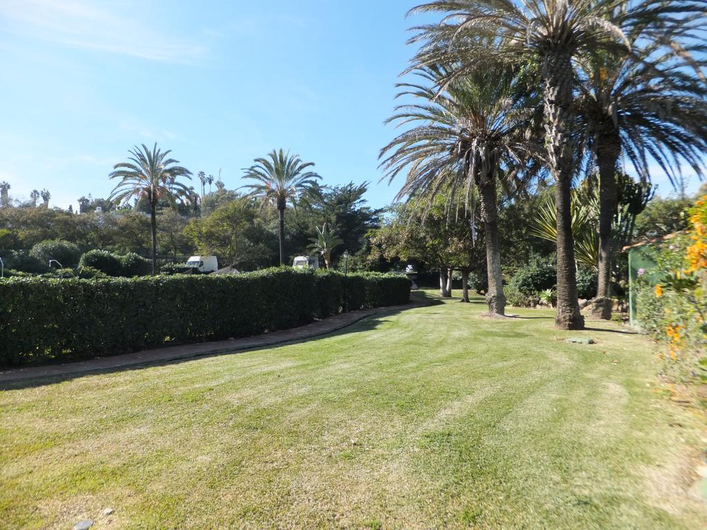 Apartamento Bahia Dorada Estepona Esterno foto